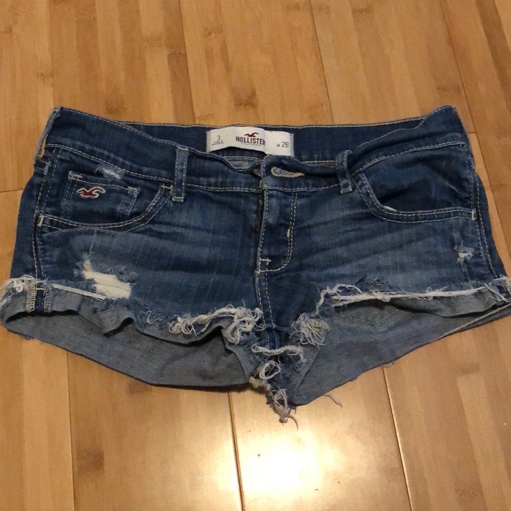 Jean Hollister shorts